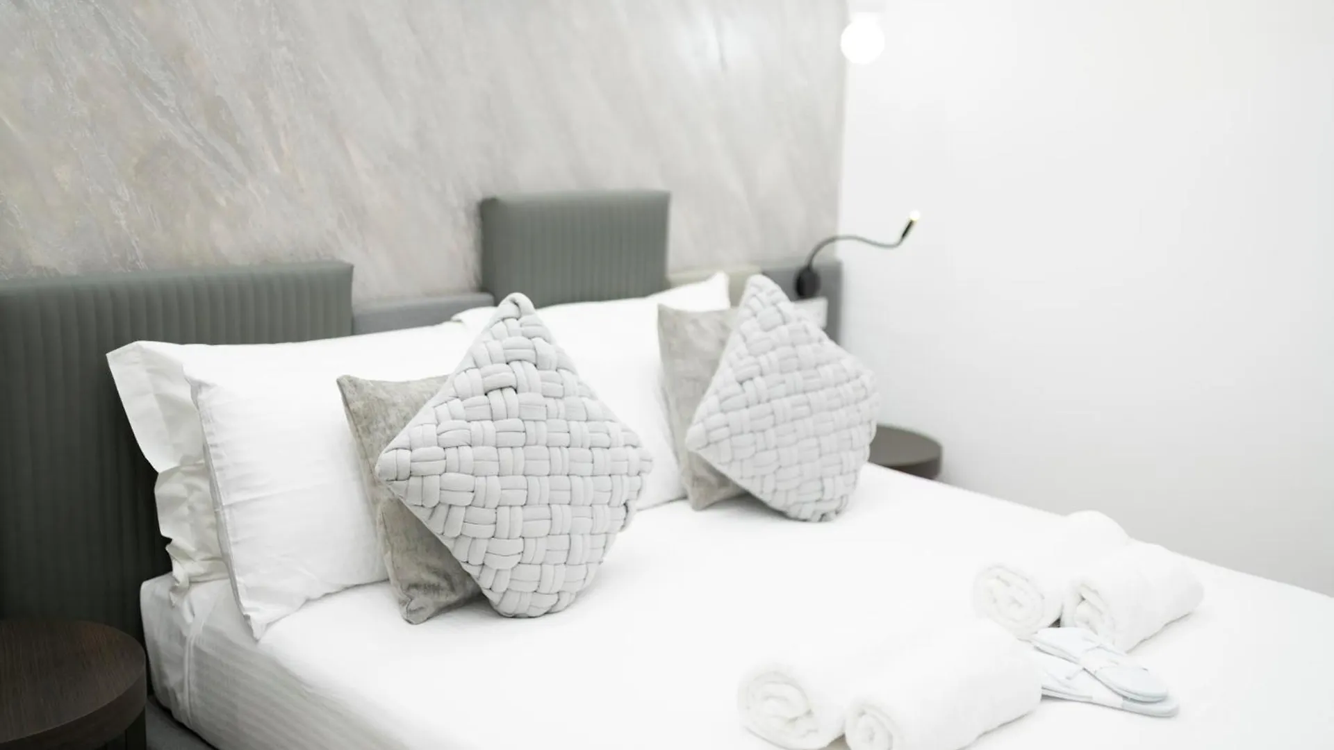 רומא Olimpico Luxury Rooms לינה וארוחת בוקר